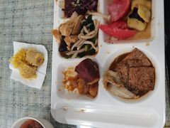 午餐自助-六和孝顺素食餐厅(西湖道店)