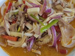 -乡村馕坑肉·烧烤·新疆菜·本地人更爱吃(阿勒泰首店)