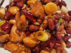 -艳阳天·非遗楚菜(武汉客厅店)
