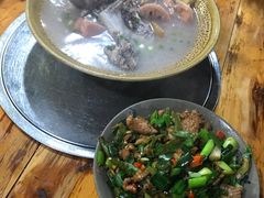 手撕鸭-味老大土碗菜(中山三路店)