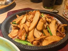 -耶里夏丽·新疆菜·28年喀什老馆(田林东路店)