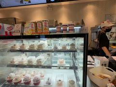 -DQ·蛋糕·冰淇淋(三亚青春颂店)