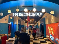 -完美世界影城(昆明翡翠湾店)