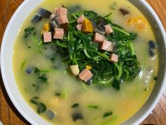 -金枝玉叶上海人家食府(三里河店)