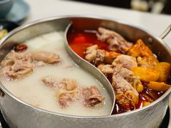 猪手鸳鸯锅-小街猪手(团结湖店)