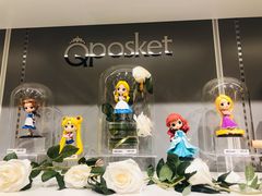 -泡泡玛特POPMART(上海环球港店)