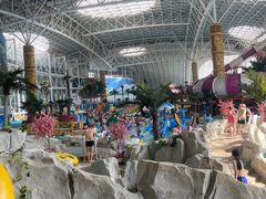 -天山海世界·米立方