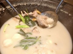 -陈大锅·岳阳鱼馆·地道岳阳菜(美食街店)