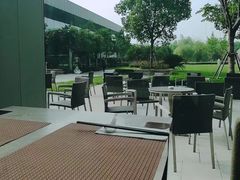 -上海浦东康桥绿地假日酒店