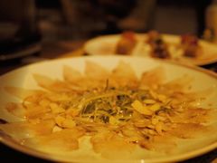 薄切鲜鱼片-穹六人间 people 6(岳阳路店)