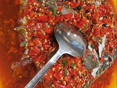 -湘当有饭剁椒鱼头(世茂广场店)