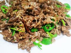 猫爪菇炒牛肉-下梅人家土菜馆(历史文化餐厅度假区店)