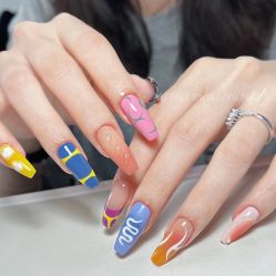 -斯馨·健康美甲美睫