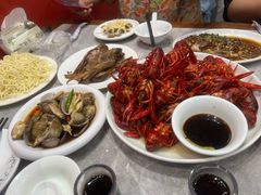 -虾女王·龙虾·烧烤(龙江店)