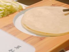 大秦饼配孜然炒肉-春来和(汉城南路店)