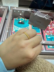 -六福珠寶(百联南方购物中心店)