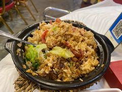 腊味煲仔饭-活潑鲜跳(湖滨商业街店)