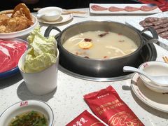 -三人行骨头王火锅(长寿店)