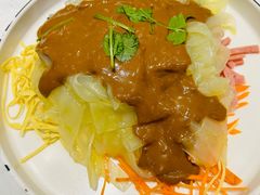 大眼特色拌拉皮-大眼锅贴水饺(河东店)