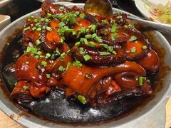 鲍鱼煨猪手-忆家名门·上海菜(徐家汇店)