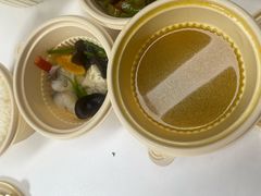 -泓0871臻选云南菜·味庄