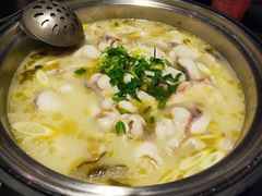 -严厨老坛酸菜鱼(吴江万宝店)
