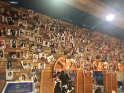 -PE SALON