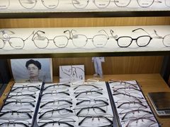 -优医视平价眼镜超市蔡司依视路折扣(小马厂店)