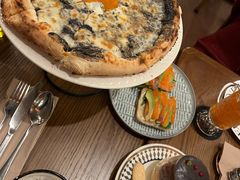 黑松露披萨-IL TEATRO 精品意大利餐厅