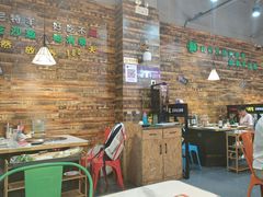 -哈尔滨烧烤·山河村铁锅炖(交大店)