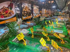 挑选海鲜区域-79号渔船海鲜饭店(宝安店)