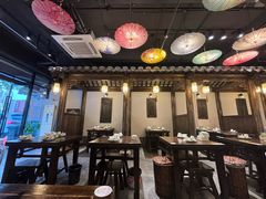 -聚汇三少·龙虾·中餐厅(莫邪路新天地店)