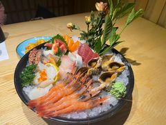 -枝魯枝魯自助料理