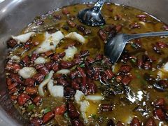 酸菜鱼-陈有良尖椒鸡(渝中旗舰店)