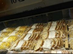 -BreadTalk面包新语·烘焙蛋糕(中心书城店)