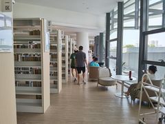 -广州市白云区图书馆