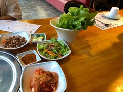 -唯成•韩国炭火烤肉 유성고기