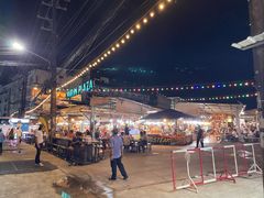-马林夜市