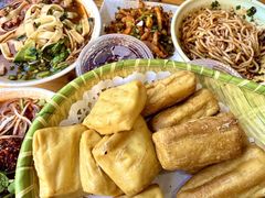 -青和小锅米线(翠湖店)
