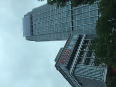 新苏天地购物广场(石路店)-天虹购物中心(石路店)