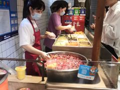 自助取餐区-三兄弟高炉烧饼