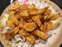 -靠山屯东北农家菜(八龙桥雅苑店)