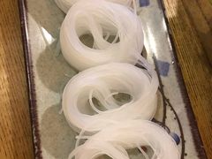 -毛辣果·贵州红酸汤牛肉火锅(西单店)