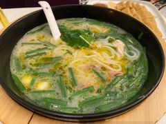 传统过桥米线-云腾食府·云南菜