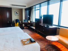 -上海龙之梦万丽酒店