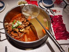 -左庭右院鲜牛肉火锅(环球港店)
