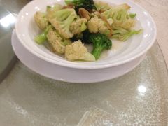 -麒麟山景大酒店岭南汇海鲜酒家(沙井店)