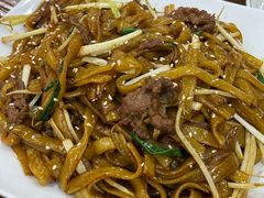 干炒牛河-南记食粥坊·宵夜大排档(莲花总店)