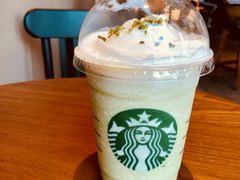 -星巴克(西安曲江银泰店)