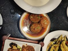 -梅飞酒家(名辉豪庭店)